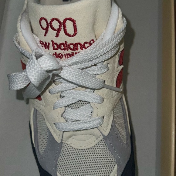 •SOLD• New balance 990 v6 - Picture 3 of 6